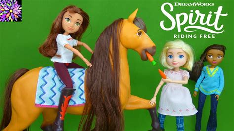 Spirit Riding Free Horse Toys For Girls Spirit And Lucky Deluxe Feeding