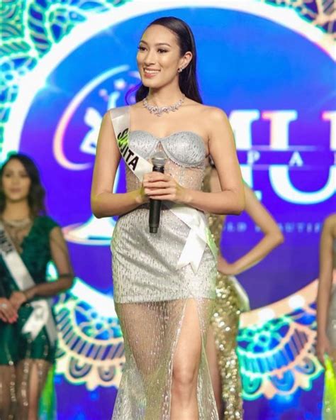 10 Potret Miss Universe Nepal 2021 Sujita Basnet