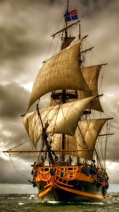 Pin By Thomas Aubert On Barco Sailing Ships Sailing Old Sailing Ships