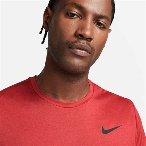 Oferta De Camiseta Nike Pro Dri Fit Masculina Nike Just Do It