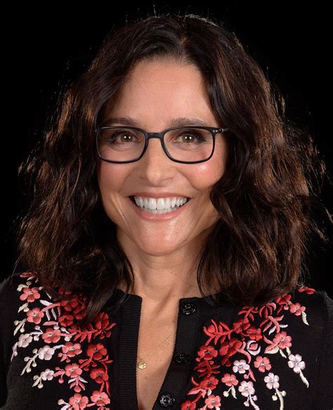 Julia Louis Dreyfus Height How Tall Is The American Actress Background Career Net Worth In