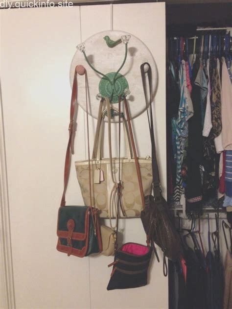 When i found this awesome diy purse holder idea made from a coat hanger by lulia lup, on youtube, i could not wait to make one. DIY purse hanger. | Diy purse hanger, Purse hanger, Diy purse