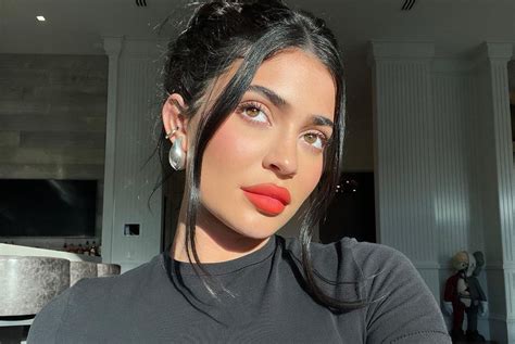 Kylie Jenner Bio News Photos Videos And Profile Itp Live