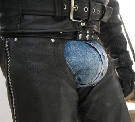 Krazyrays Bulge Parade Photo Men In Leather