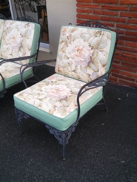 Shop vintage seating, tables, storage and more at pamono. Vintage Wrought Iron Patio Furniture Chair - With Cushions ...