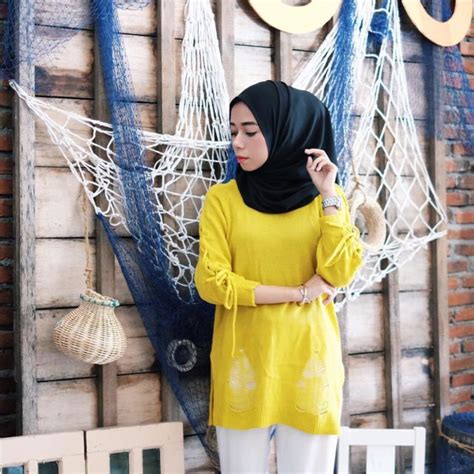 Baju Warna Kuning Cocok Dengan Kerudung Warna Apa Ide Perpaduan Warna