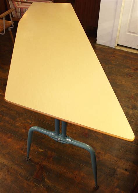 Table 2a summarises the surface appearance grades in which ecoply structural plywood is available with some typical applications for each surface grade. Can I Use Plywood As Table Surface - Easy DIY table top ...