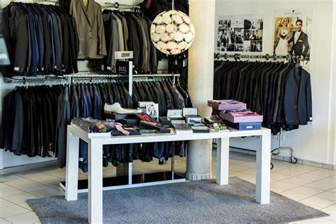 Maybe you would like to learn more about one of these? Céleste - Himmlische Brautmoden | HOCHZEIT.de