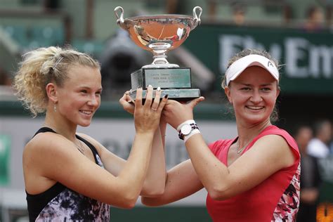 38 (24.05.21, 172300 bodovi) bodovi: Siniaková y Krejčíková: las checas triunfaron en dobles de ...