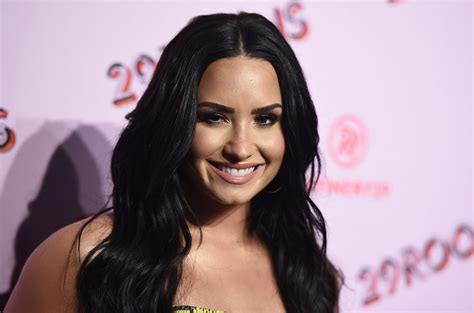 Demi Lovato Shows Off Her Freckles In New Swimsuit Photos On Instagram