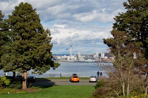 Hamilton Viewpoint Park Seattle Washington
