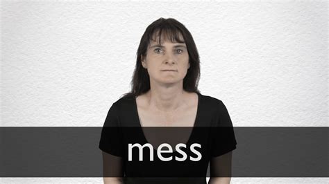 How To Pronounce Mess In British English Youtube