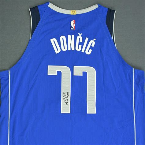 Luka Doncic Dallas Mavericks 2018 Nba Draft Autographed Jersey