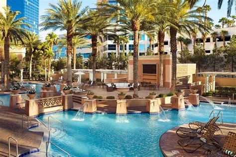 Review Great Hotel Hilton Grand Vacations Club On The Las Vegas Strip Las Vegas Tripadvisor