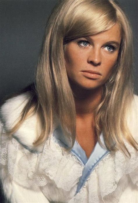 Happy Birthday Today To Julie Christie She Turned 80 On 4142020 Julie Christie Vintage