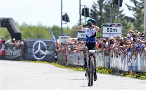 Bec Mcconnell Prolonga En Nove Mesto Su Triunfante Inicio De Campaña En Copa Del Mundo Ideal