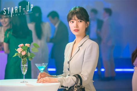 Away from the center of the earth. 6 Beautiful Handbags Of Suzy In "Start-Up" | Kpopmap