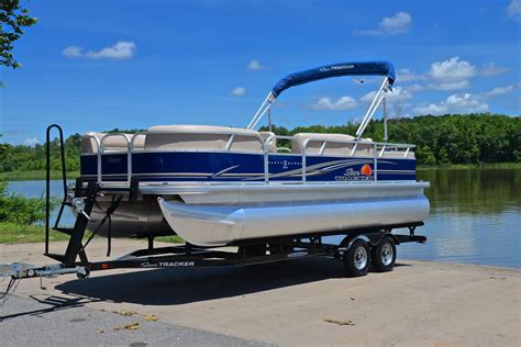 Sun Tracker 24 Party Barge Dlx Boat For Sale Page 31 Waa2