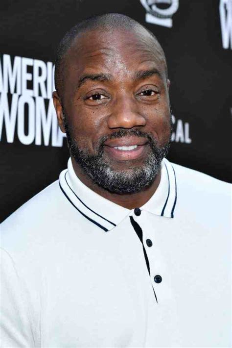 malik yoba thanks fans for support after he revealed he s attracted to trans women