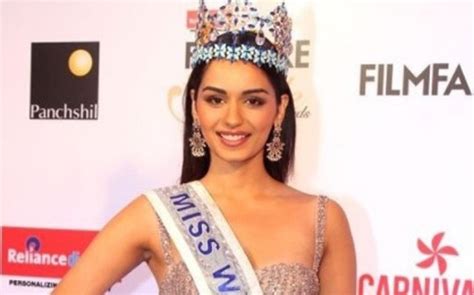 Miss World Manushi Chhillar Carries Out A Road Show In Delhi India Today
