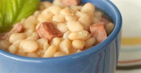 The classic winter soup recipe, great northern bean, is filled with hearty beans, bacon for flavor, and an assortment of vegetables and spices for a hearty everybody understands the stuggle of getting dinner on the table after a long day. Great Northern Ham & Bean Soup | Hurst Beans