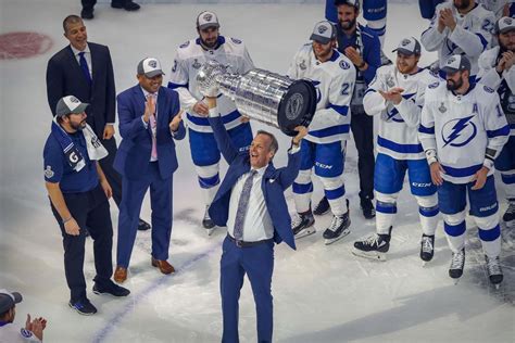 Nhl, the nhl shield, the word mark and image of the stanley cup and nhl conference logos are registered. Tampa Bay Lightning victory is bittersweet - Raw Charge