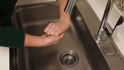 You Might Be Washing Your Hands Wrong Here Are The Dos And Donts Of Hand Washing