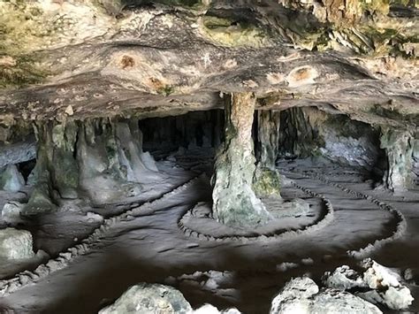 Cuevas Opiniones Sobre Fontein Cave Santa Cruz Aruba Comentarios