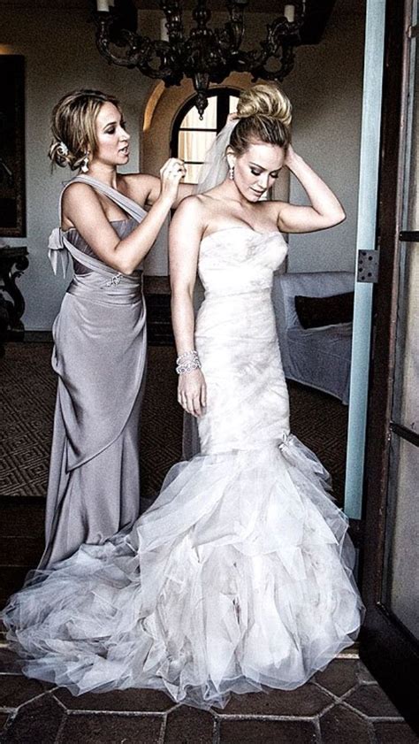 Pin By Dana Thompson On Fashion Celebrity Wedding Dresses Famous