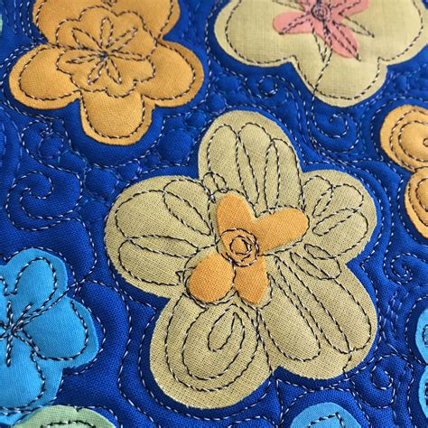 Flower Raw Edge Appliqué And Free Motion Quilting Free Motion