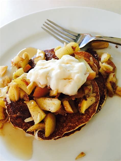 We love kodiak cakes because they carry power cakes: Kodiak Cakes Protein pancakes with sautèed apples, almonds and coconut - Karins Kottage