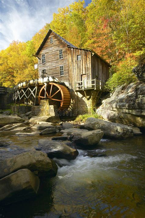 Autumn At The Grist Mill Stock Image Image Of Colors 1434185