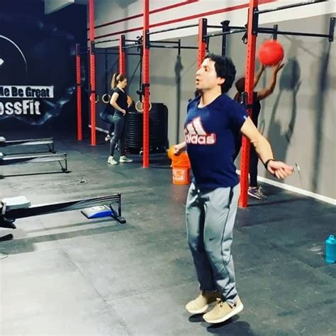 109 christopher columbus dr, jersey city, nj 07302, usa. @maicollgomez makes #doubleunders look so easy and fun ...