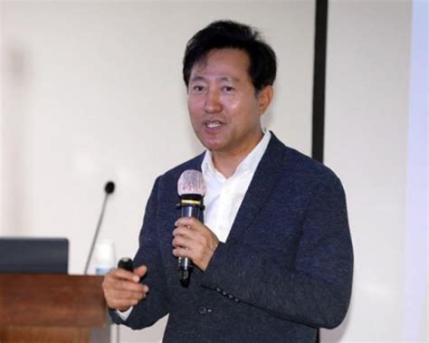 서울=뉴스핌 채송무 기자 = 서울시장 야권 단일화 협상에 나선 오세훈 국민의힘 후보와 안철수 두 후보는 정책 협의팀 구성에도 의견을 모았다.오세훈 후보는 11일 kbs '최경영의 최강시사'에 출. 오세훈, 서울시장 보궐선거 출마할까.... '1월 10일 출마선언설'도 ...