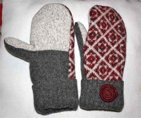 Fleece Lined Mittens Sewing Upcycled Clothing Sweater Mittens