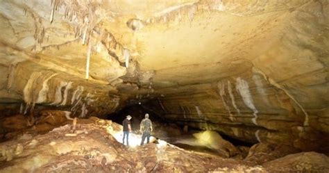 Cave Exploring And Spelunking 18000 Acres Ox Ranch