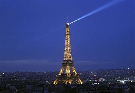 25 Must See Paris Landmarks Paris Landmarks Landmarks Architecture
