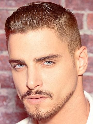 Sieht irgendwie zu gewollt aus, nach hey, bin stylish und mach' 'n trend mit . Wie viele MIlliter haben die Haare von diesem typen (foto ...