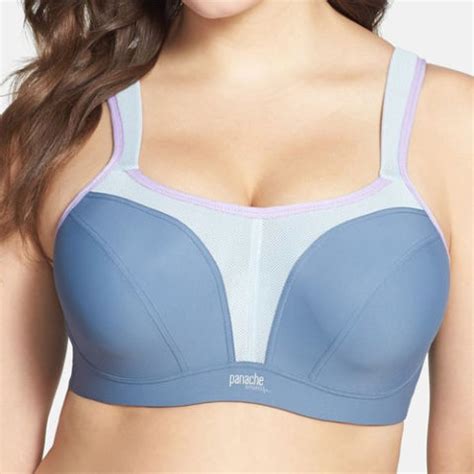 You can learn more about our review process here. 9 Best High Impact Sports Bras for 2018 - Supportive High ...