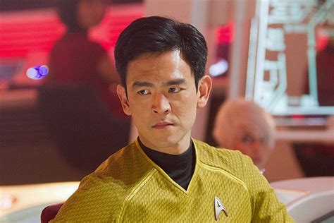 ‘star Trek Beyond Reveals John Chos Sulu Is Gay