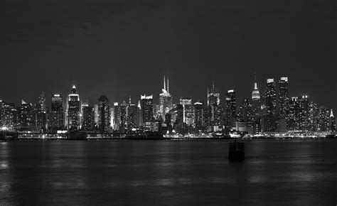 New York City Skyline Black And White — Anthony Quintano Visual