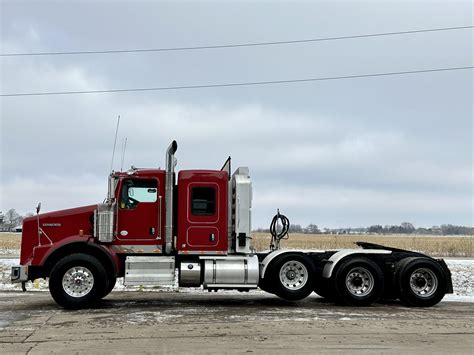 2014 Kenworth T800 Il Truck Group