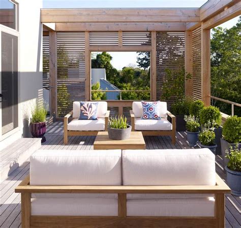Klassiker sind bezahlbare und individuelle balkonumrandungen nach maß. Balkon Sichtschutz aus Holz - 50 Ideen für Balkongestaltung