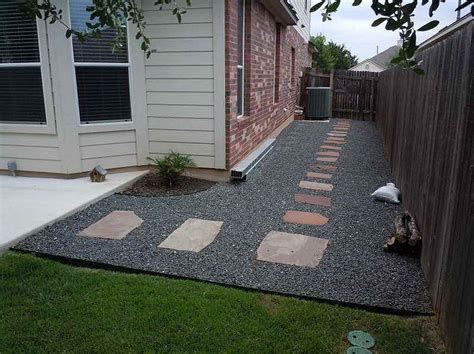 Hopefully, by following all these tips and tricks, when it comes to landscaping your backyard you'll get an amazing. 20+ Backyard Ideas on a Budget | Cheap landscaping ideas ...