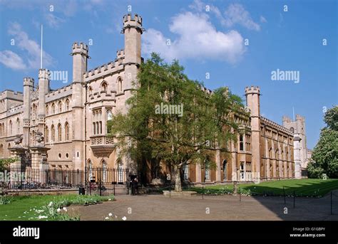 School Building Hi Res Stock Photography And Images Alamy