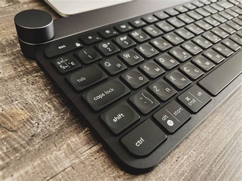 Logitech Craft Advanced Keyboard Grey Bluetooth обзор