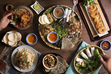 Top 10 Vietnamese Cuisine Must Eat In Vietnam