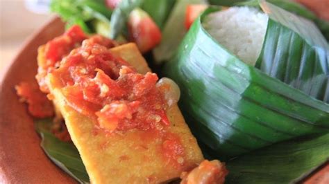 Resep Tempe Penyet Yang Simpel Lengkap Dengan Sambal Bawang Khas Jawa