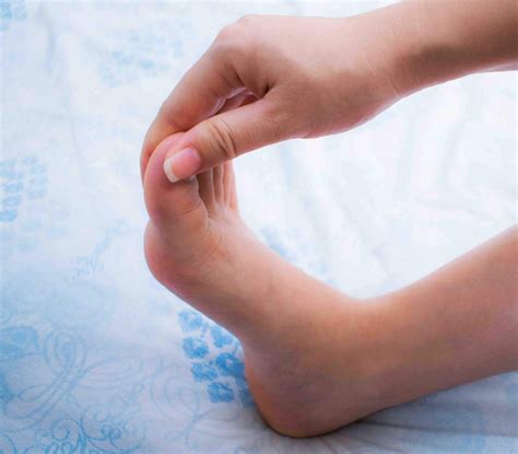 Numbness and tingling are very common physical symptoms of anxiety. Numbness In Your Toes: What Does it Mean? - Beauchamp Foot ...