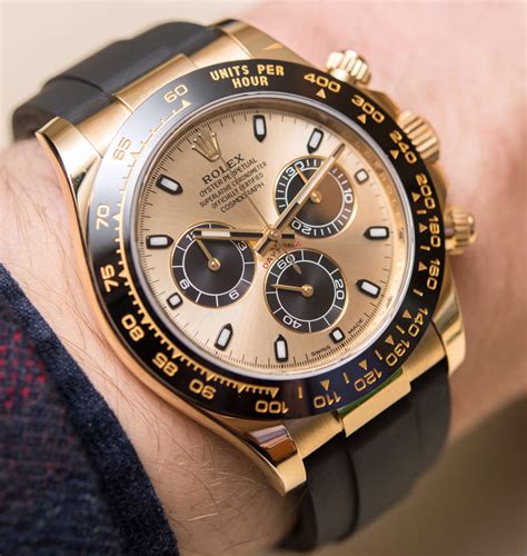 Rolex Cosmograph Daytona Watches In Gold With Oysterflex Rubber Strap